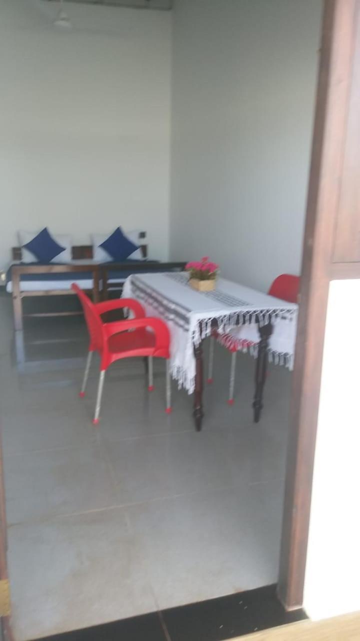 Sunset Beach Villa Galle Extérieur photo