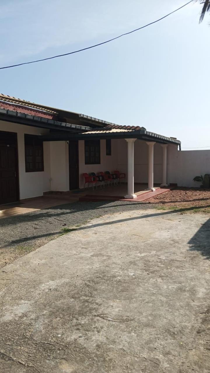 Sunset Beach Villa Galle Extérieur photo